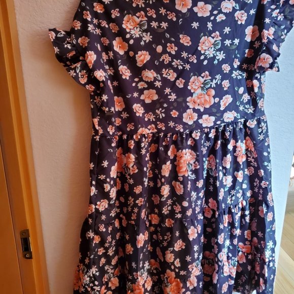 Floral Print Ruffle Mini Dress - Picture 3 of 3